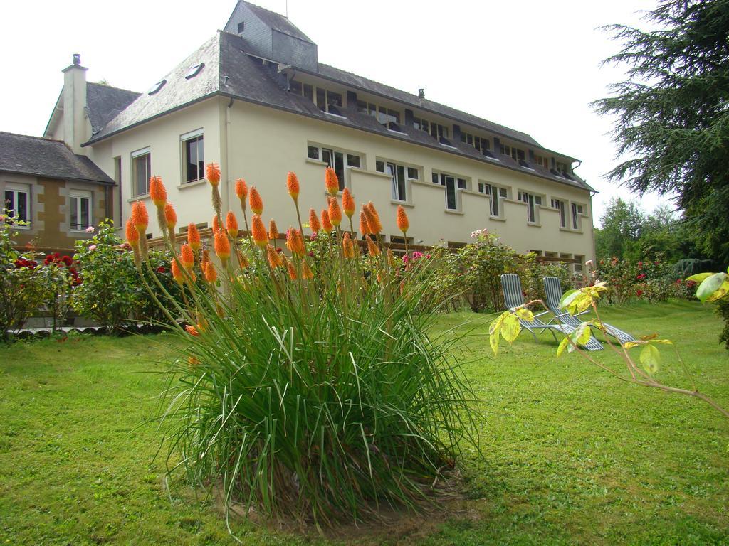 La Cour Horlande Bed & Breakfast Antrain Exterior photo